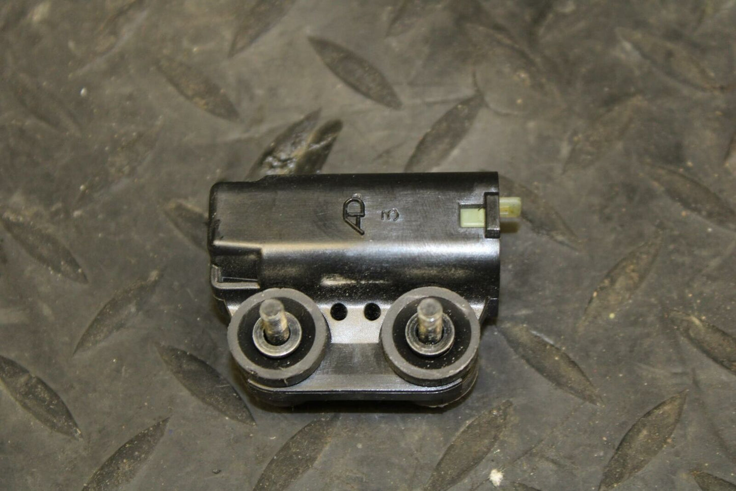 08-16 YAMAHA YZF R6 R6R 2C0 TIP OVER BANK ANGLE CRASH SENSOR SWITCH  BB178