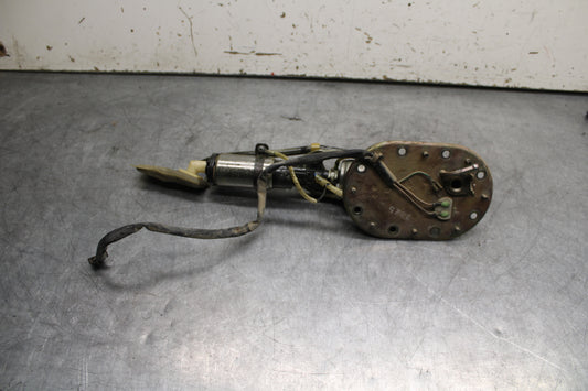 02-04 HONDA VTX1800S FUEL GAS PUMP BB712