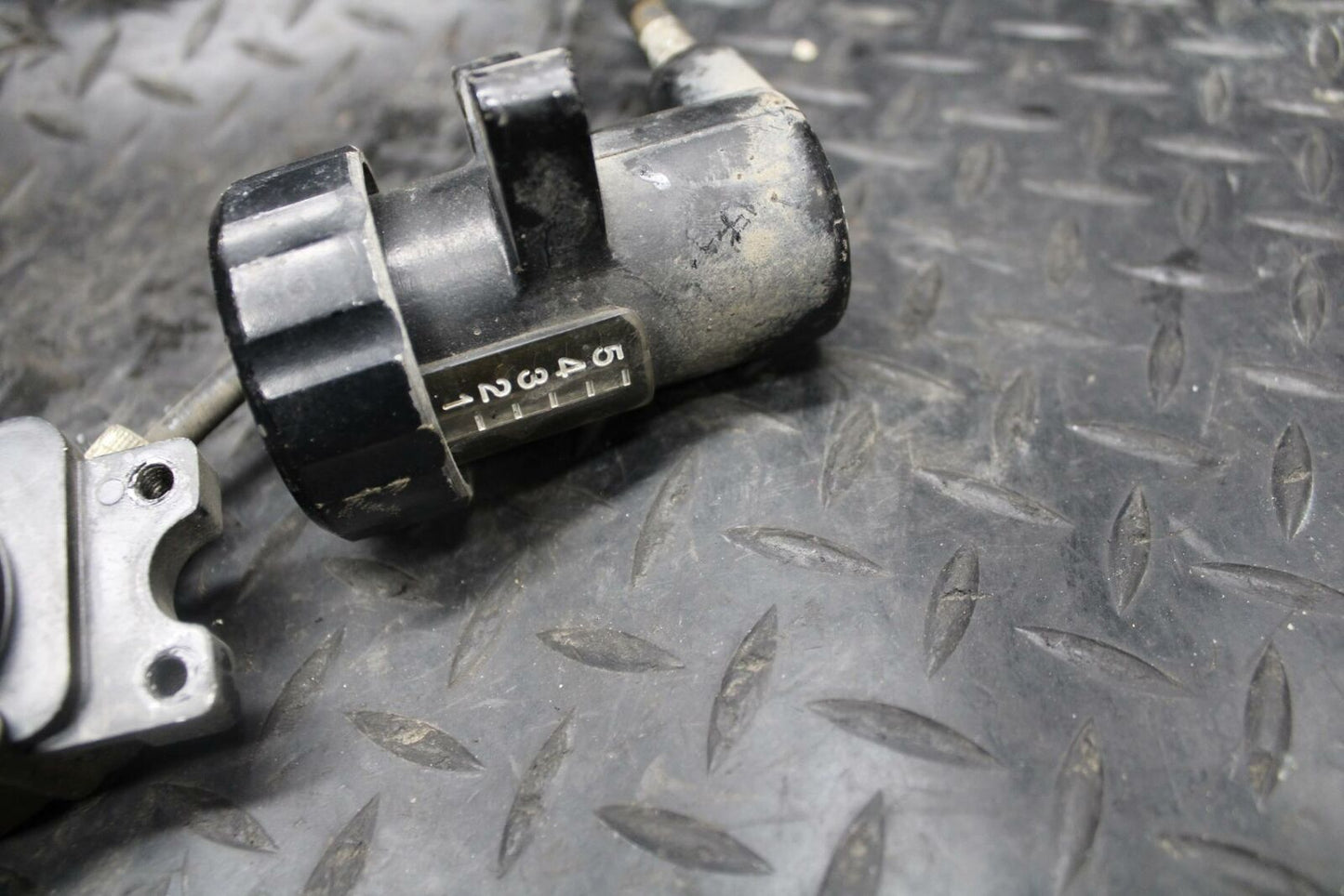 86 SUZUKI GS750ES REAR BACK SHOCK ABSORBER SUSPENSION BB233