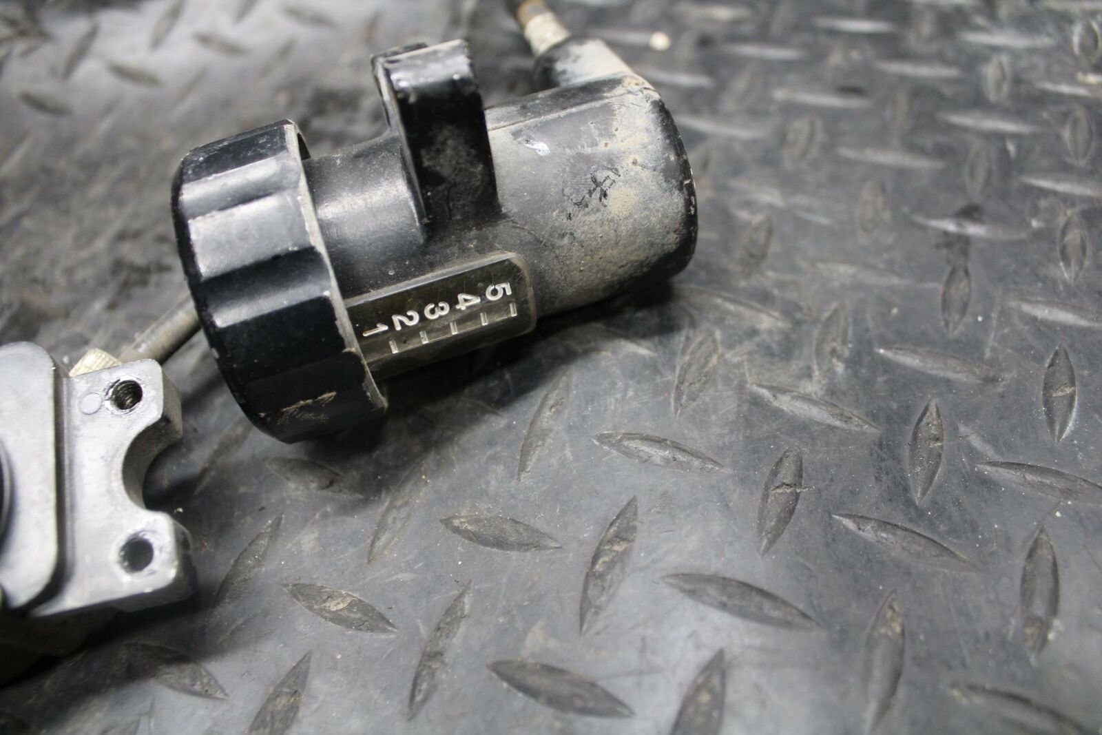 86 SUZUKI GS750ES REAR BACK SHOCK ABSORBER SUSPENSION BB233