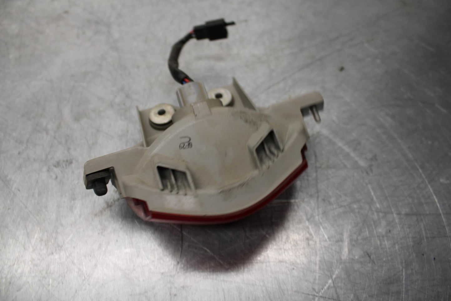 06-07 KAWASAKI NINJA 650R EX650A REAR TAIL TAILLIGHT BACK BRAKE LIGHT BB446