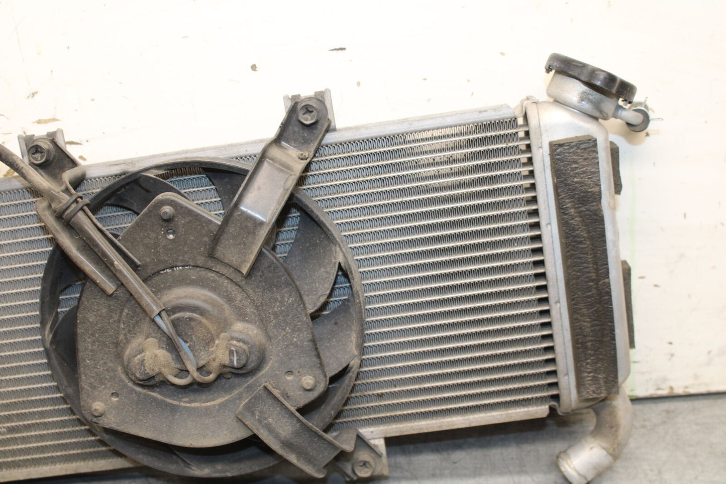 14-15 KAWASAKI NINJA 650 EX650F ABS ENGINE RADIATOR MOTOR COOLER COOLING BB741