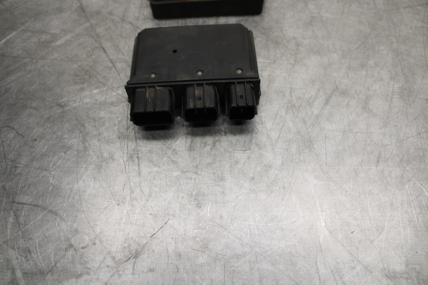 15-17 KAWASAKI EX 650 NINJA EX650 ABS RELAY ASSEMBLY FUSE BOX BB494