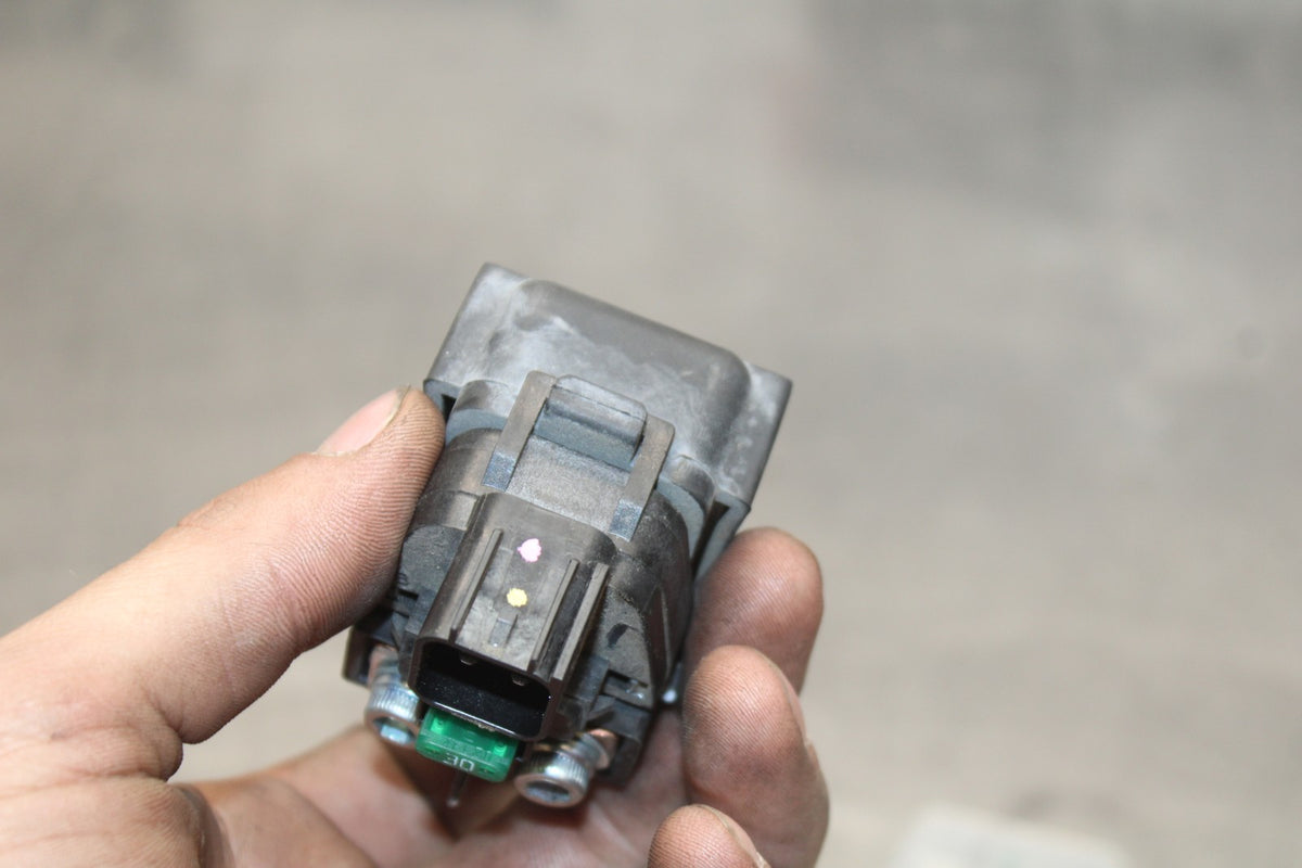16 DUCATI 959 PANIGALE ENGINE STARTER RELAY STARTING MOTOR SWITCH BB912