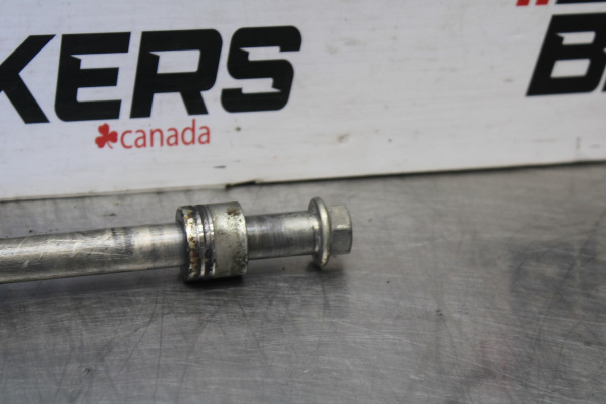 08 YAMAHA V STAR 1100 XVS1100AW CLASSIC FRONT WHEEL RIM AXLE PIVOT BOLT BB916