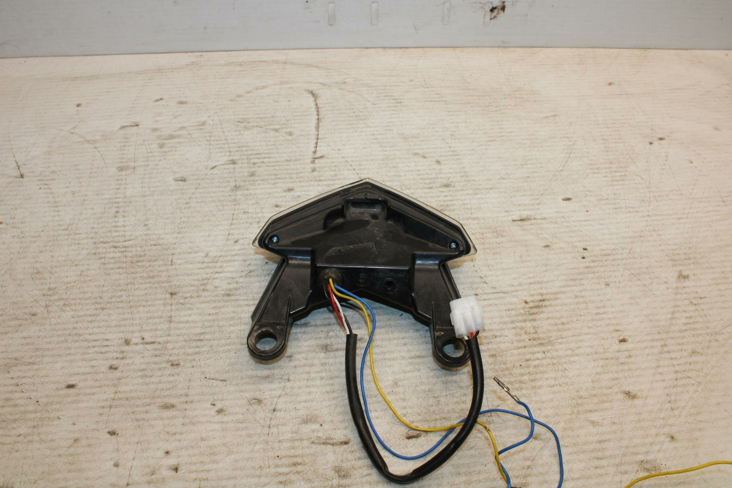 13-18 KAWASAKI NINJA ZX6R AFTERMARKET REAR TAIL TAILLIGHT BACK BRAKE LIGHT BB304