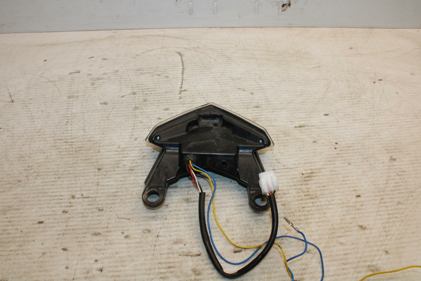 13-18 KAWASAKI NINJA ZX6R AFTERMARKET REAR TAIL TAILLIGHT BACK BRAKE LIGHT BB304