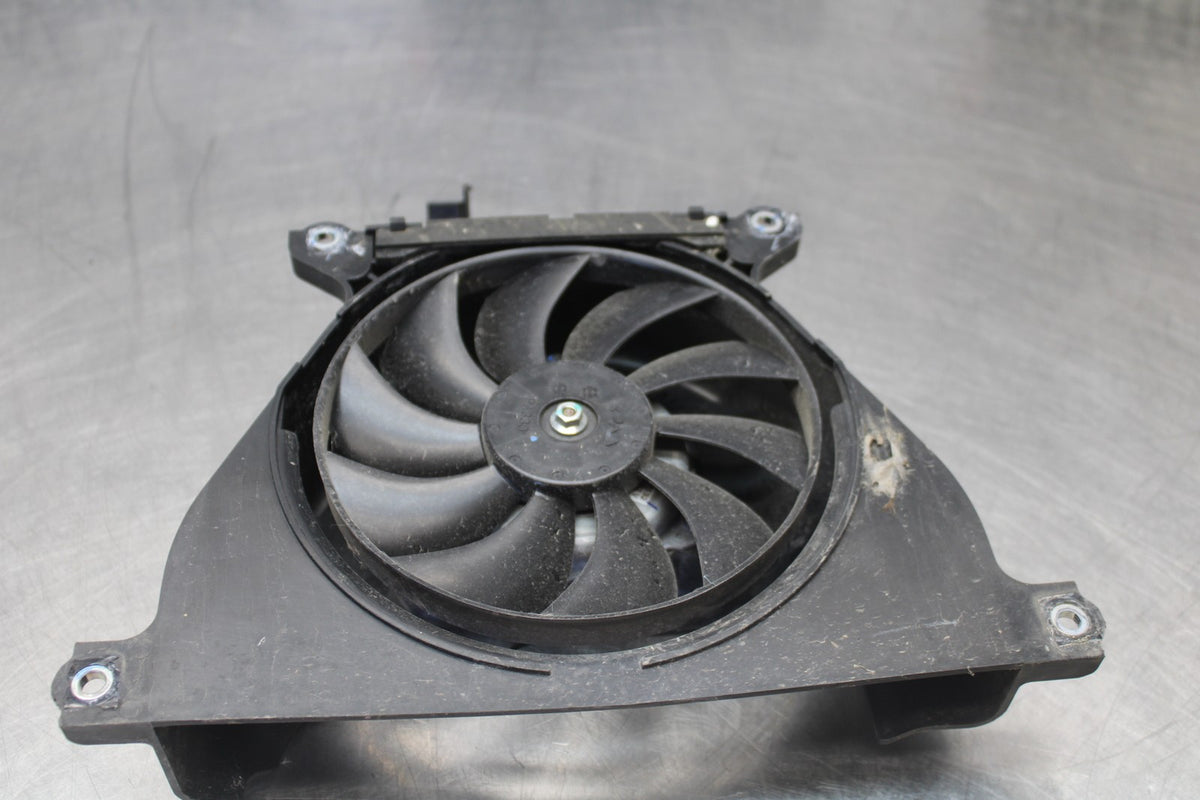 23 KAWASAKI NINJA 650 EX650 ENGINE RADIATOR COOLING FAN BB920