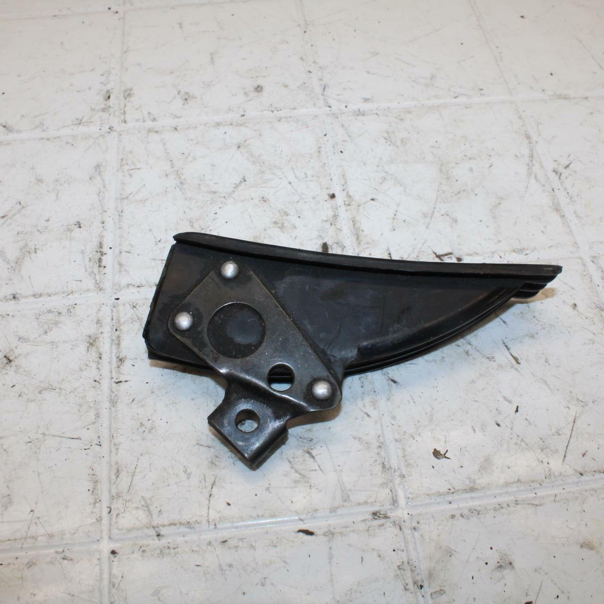 72 HONDA CB500 K1 FRONT BRAKE DISC ROTOR GUARD BB24