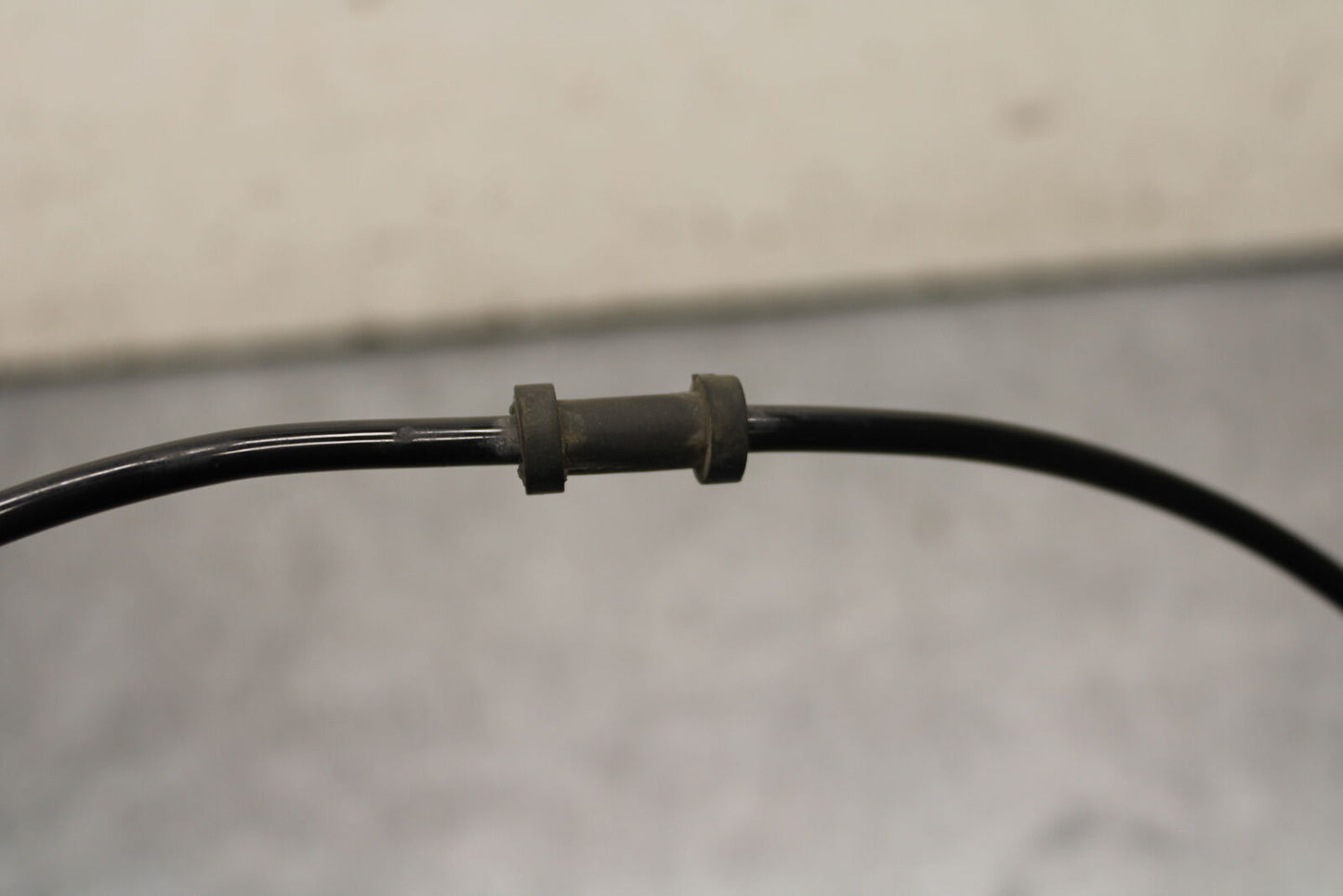 16 KAWASAKI NINJA ZX10R REAR WHEEL SPEED SENSOR BB650