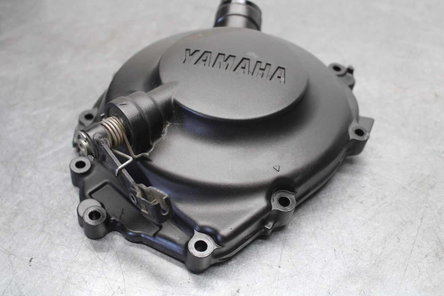 08-09 YAMAHA YZF R6S CLUTCH SIDE ENGINE MOTOR COVER  BB690