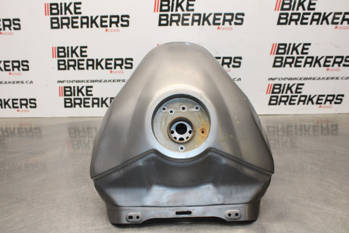 13 YAMAHA YZF R1 GAS TANK FUEL CELL PETROL RESERVOIR BB781