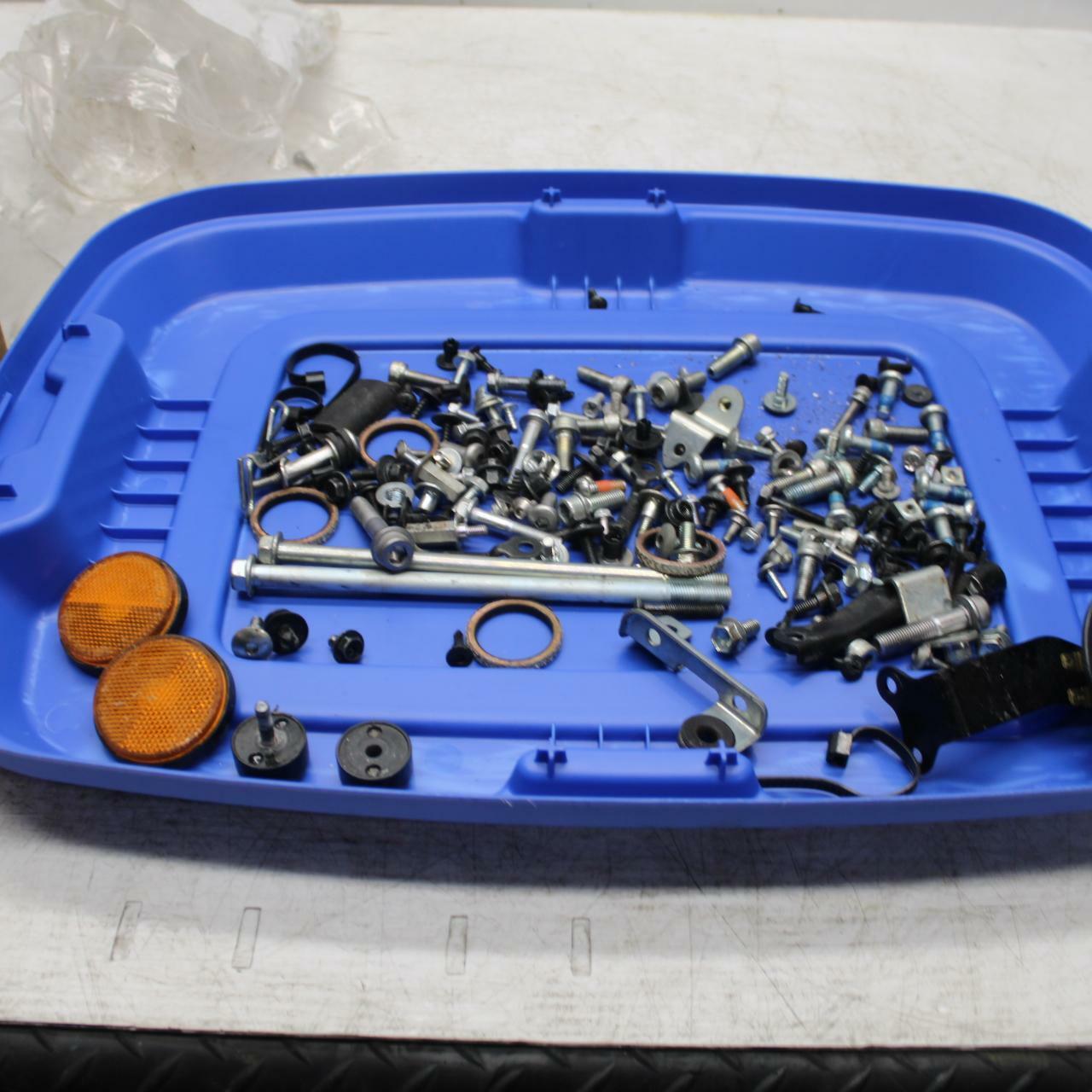 11-19 SUZUKI GSXR600 BOLTS HARDWARE MOTOR SCREWS BB371
