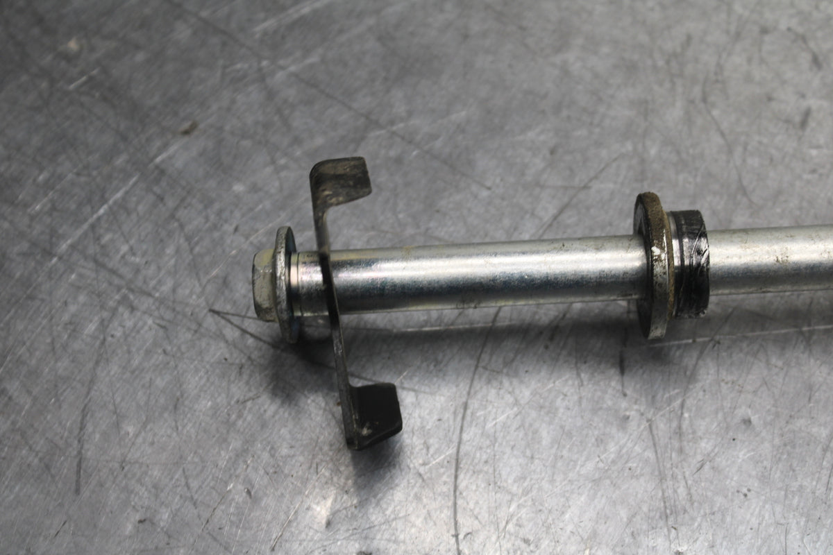 18-23 KAWASAKI NINJA 400 EX400 ABS REAR AXLE BACK WHEEL PIVOT BOLT AXEL BB747