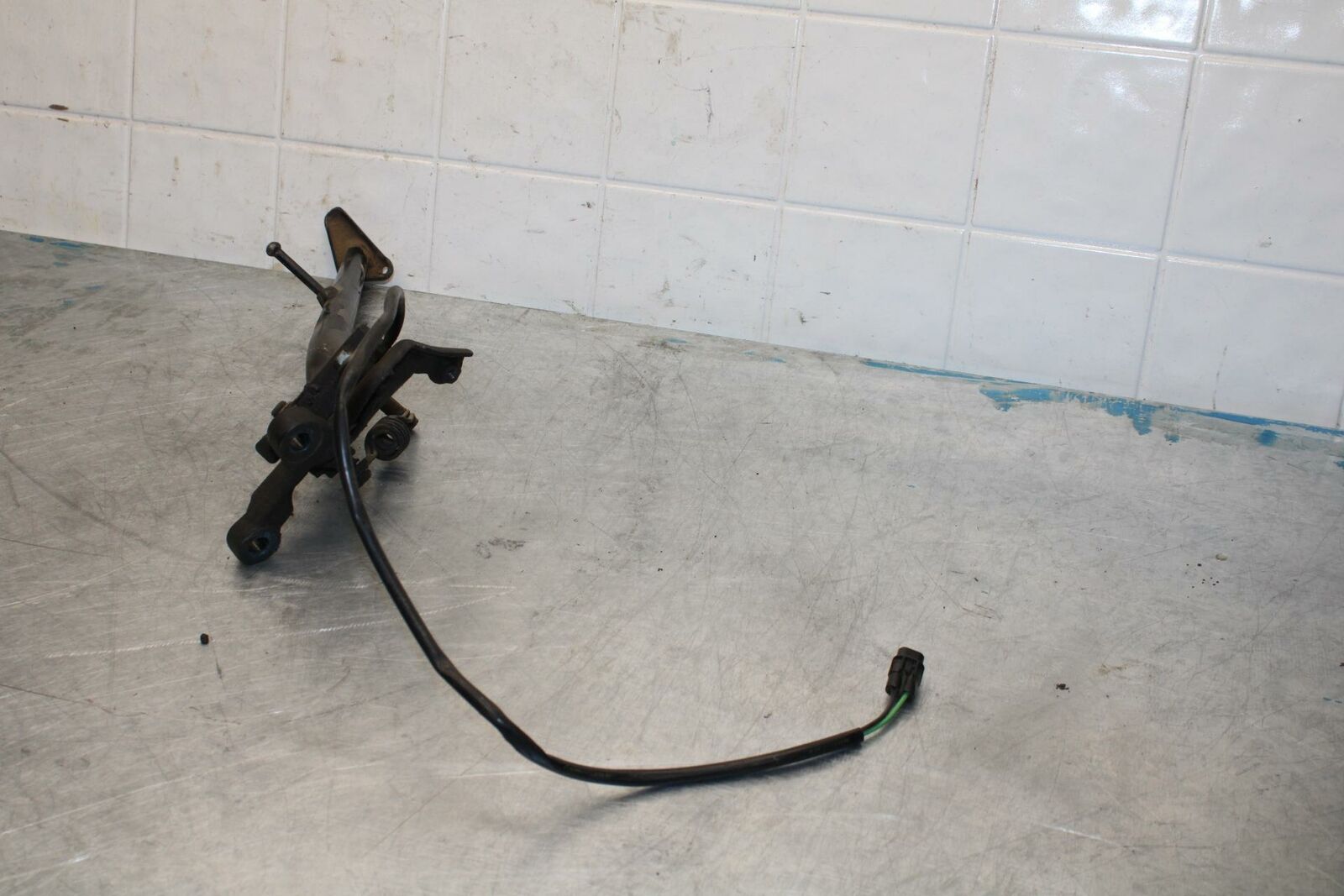 11-17 SUZUKI GSXR600 KICKSTAND SIDE KICK STAND BB417