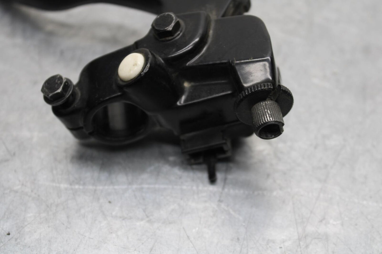 2015 Kawasaki Ninja 300 EX300 CLUTCH PERCH MOUNT WITH LEVER  46076-0098 BB61