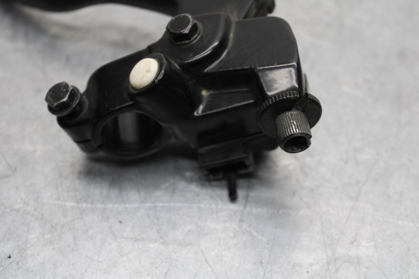 2015 Kawasaki Ninja 300 EX300 CLUTCH PERCH MOUNT WITH LEVER  46076-0098 BB61