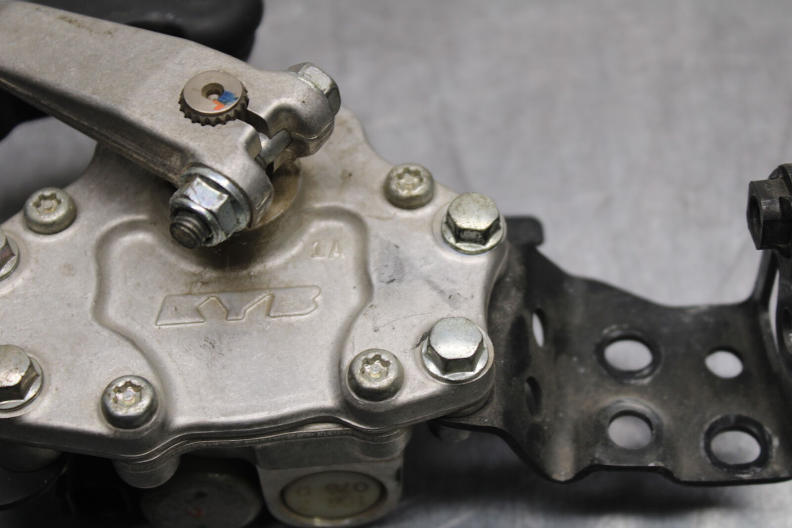 12-16 HONDA CBR1000RR STEERING DAMPER STABILIZER BB114