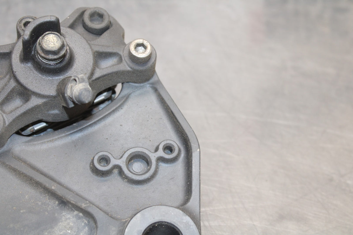 09 KAWASAKI CONCOURS 14 ZG1400B REAR BACK BRAKE CALIPER W MOUNT BRACKET BB875