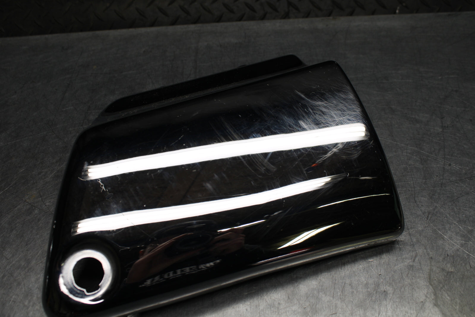 00 SUZUKI INTRUDER 1500 VL1500 ENGINE COVER BB761