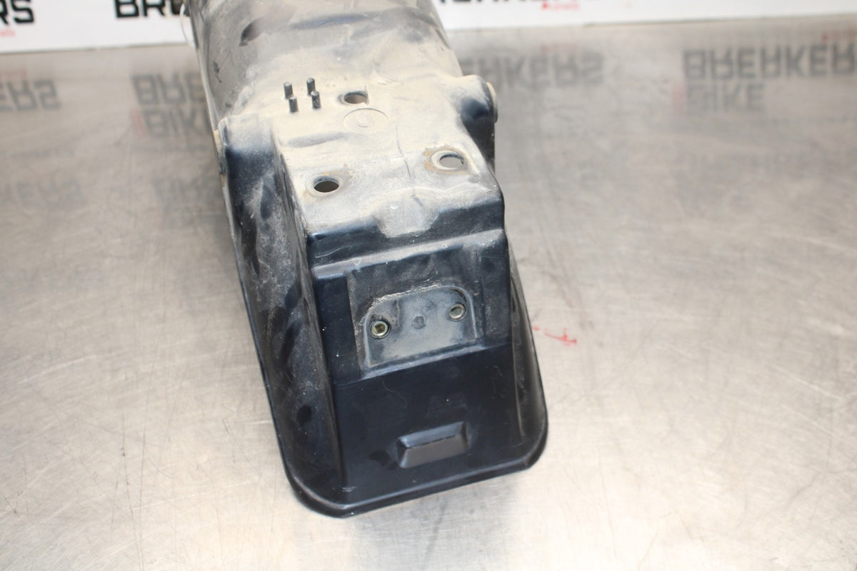 77 SUZUKI GS750 REAR BACK FENDER MUD GUARD BB779