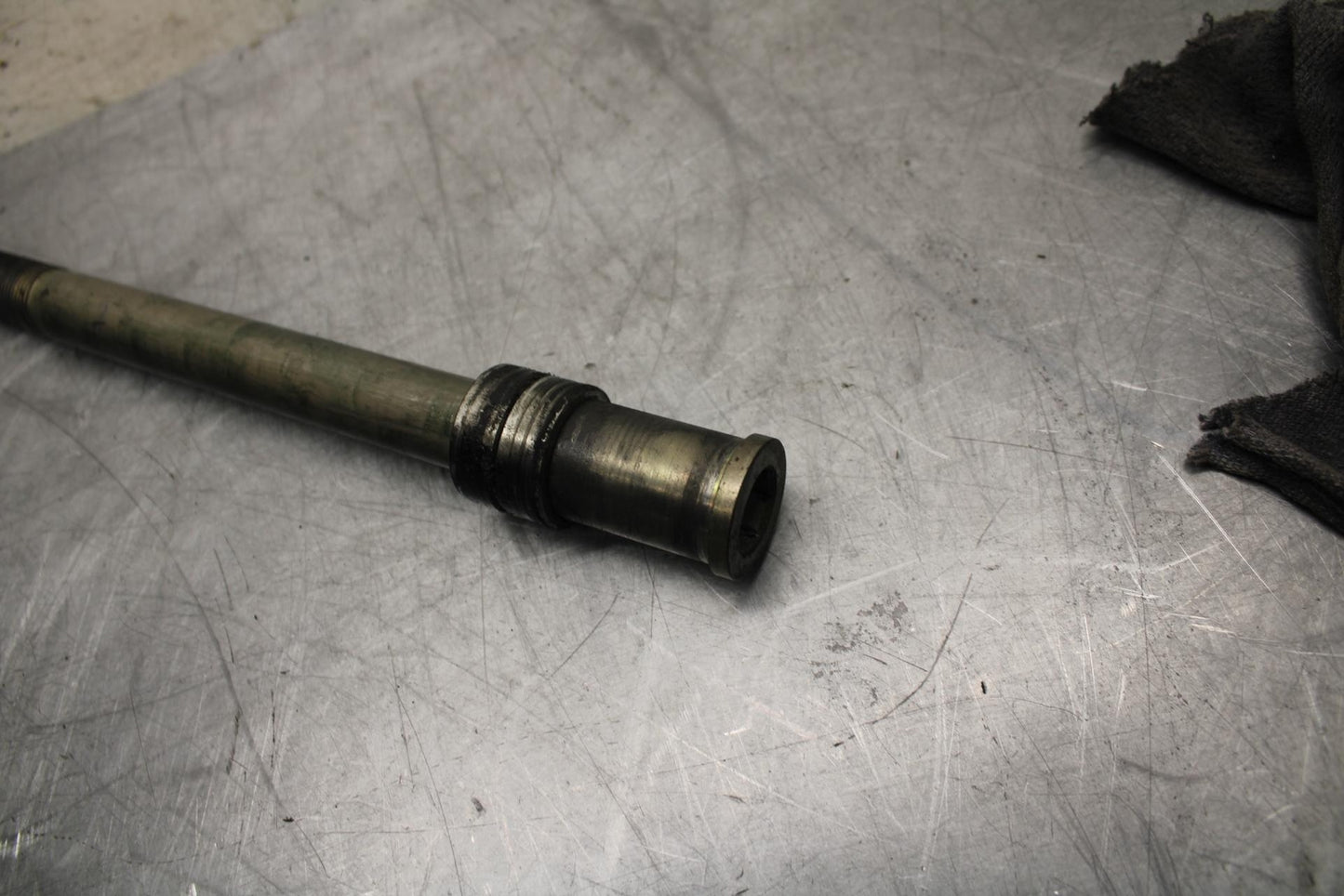 11-14 KAWASAKI VERSYS 650 LE 650C FRONT WHEEL RIM AXLE PIVOT BOLT BB498