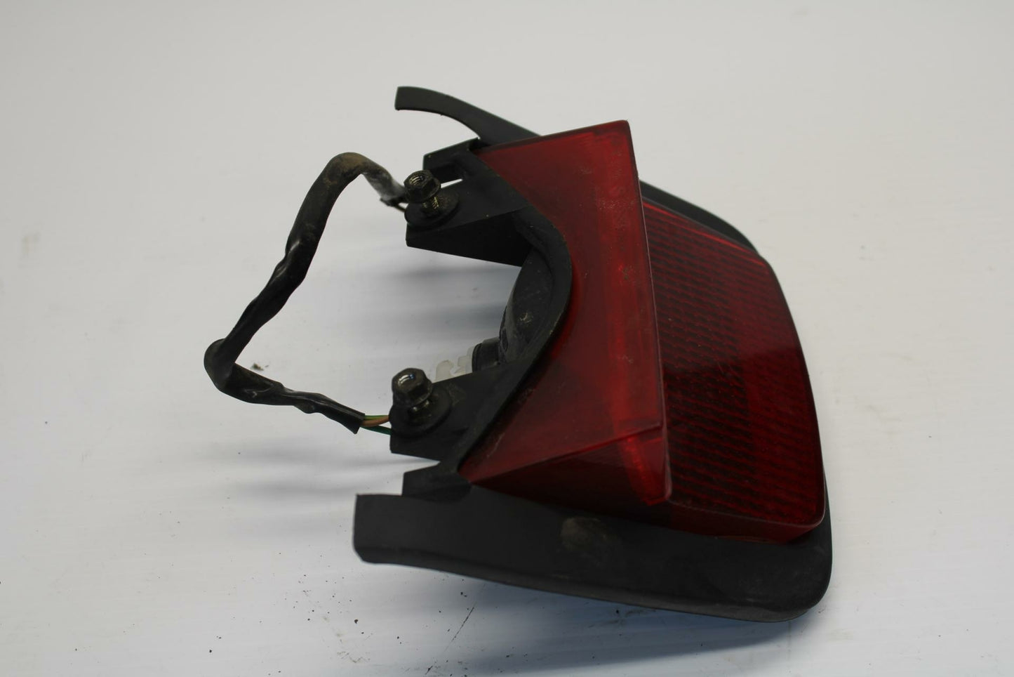 83-86 HONDA V65 MAGNA TAILLIGHT REAR TAIL BRAKE LIGHT BB236