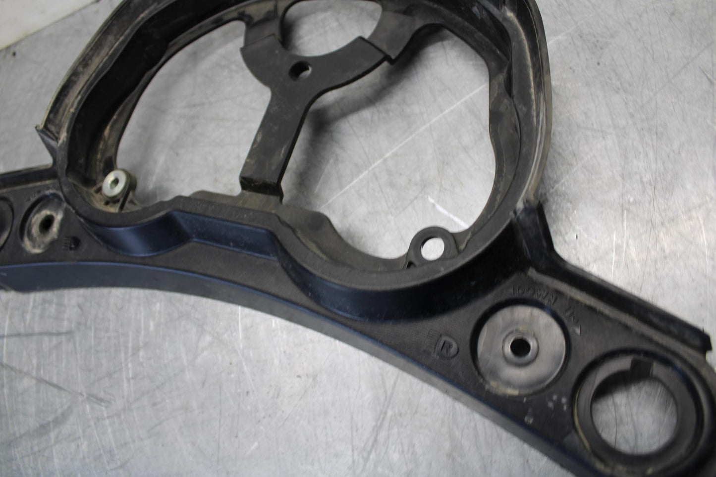 07-08 KAWASAKI CONCOURS 1400 ABS  CLUSTER GAUGE INSTRUMENT CLUSTER TRIM BB449