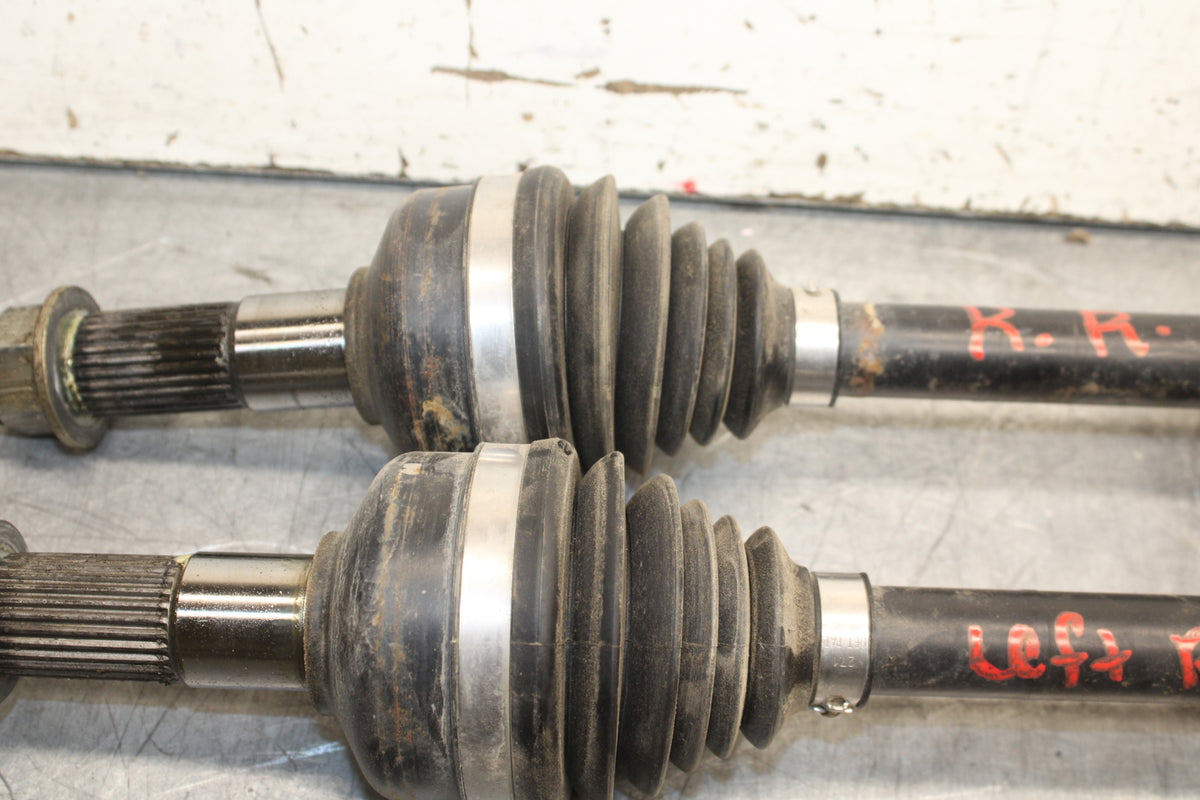 20-24 CF-MOTO CFORCE 600 TOURING REAR LEFT RIGHT DRIVE CV AXLES PIVOTS BB715