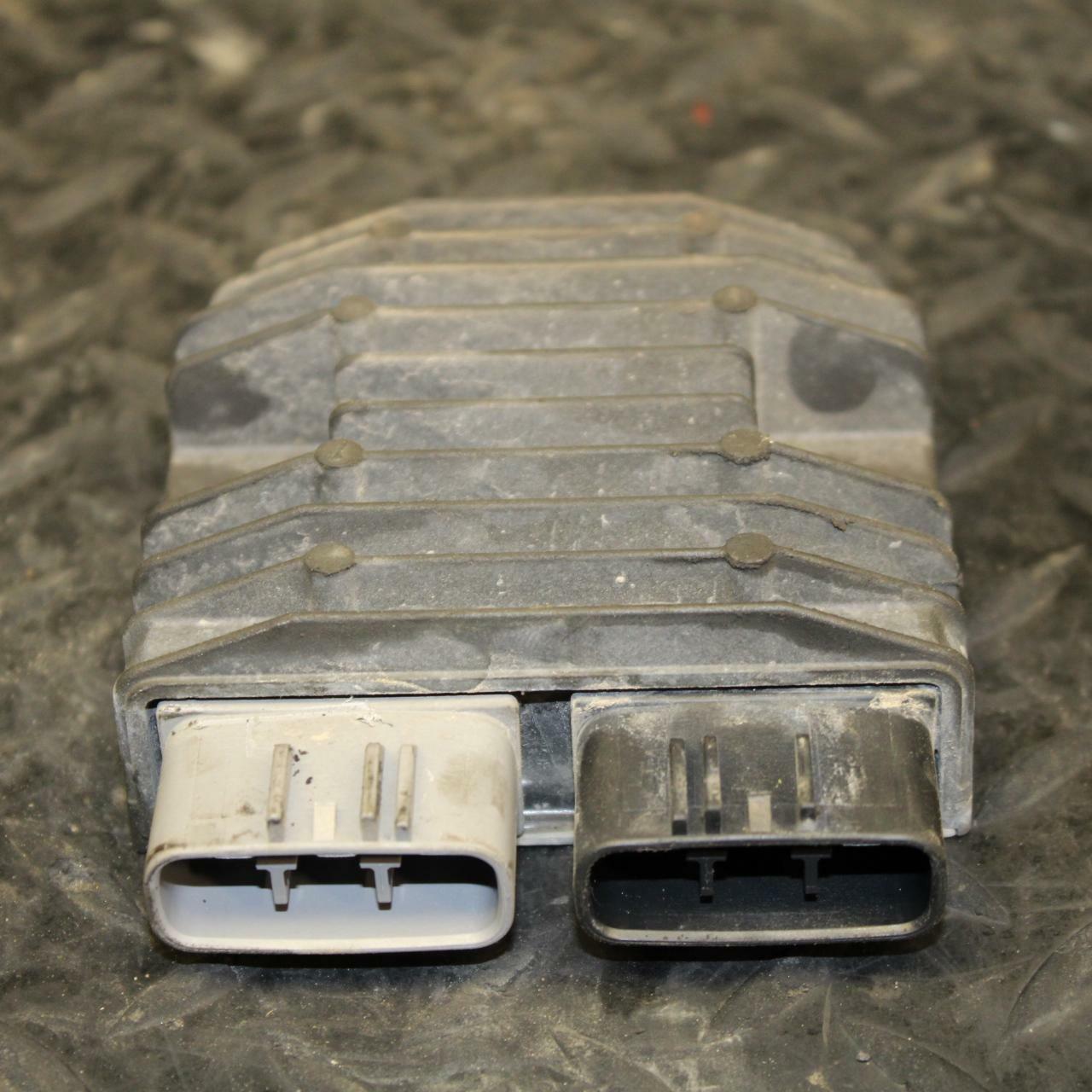 06-07 KAWASAKI NINJA ZX10R RECTIFIER VOLTAGE REGULATOR BB186