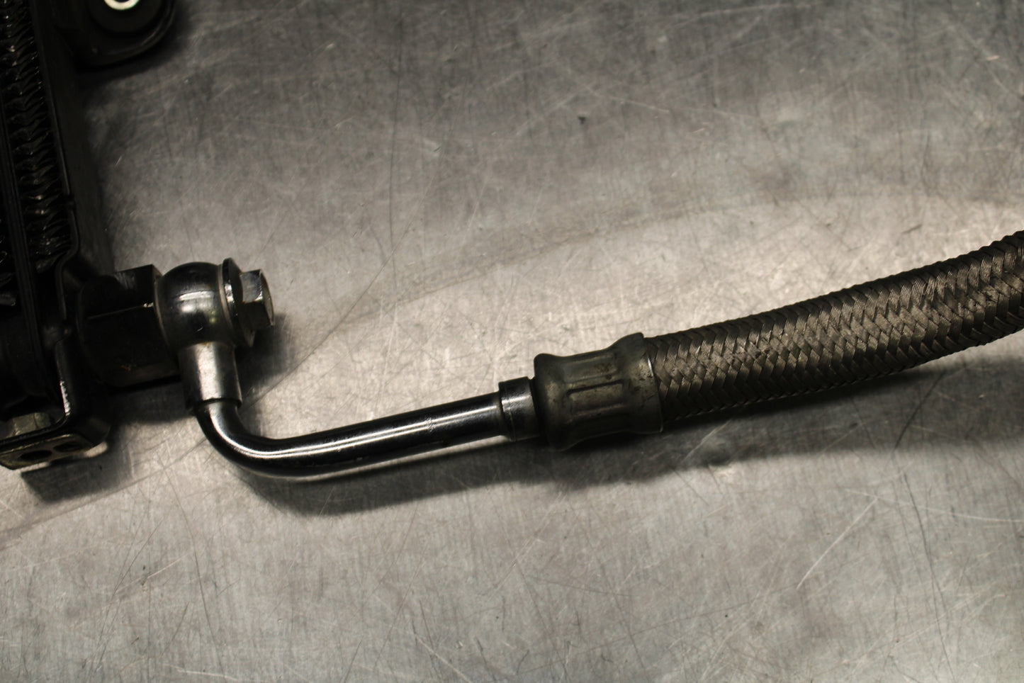 00 SUZUKI INTRUDER 1500 VL1500 ENGINE MOTOR OIL COOLER  BB761