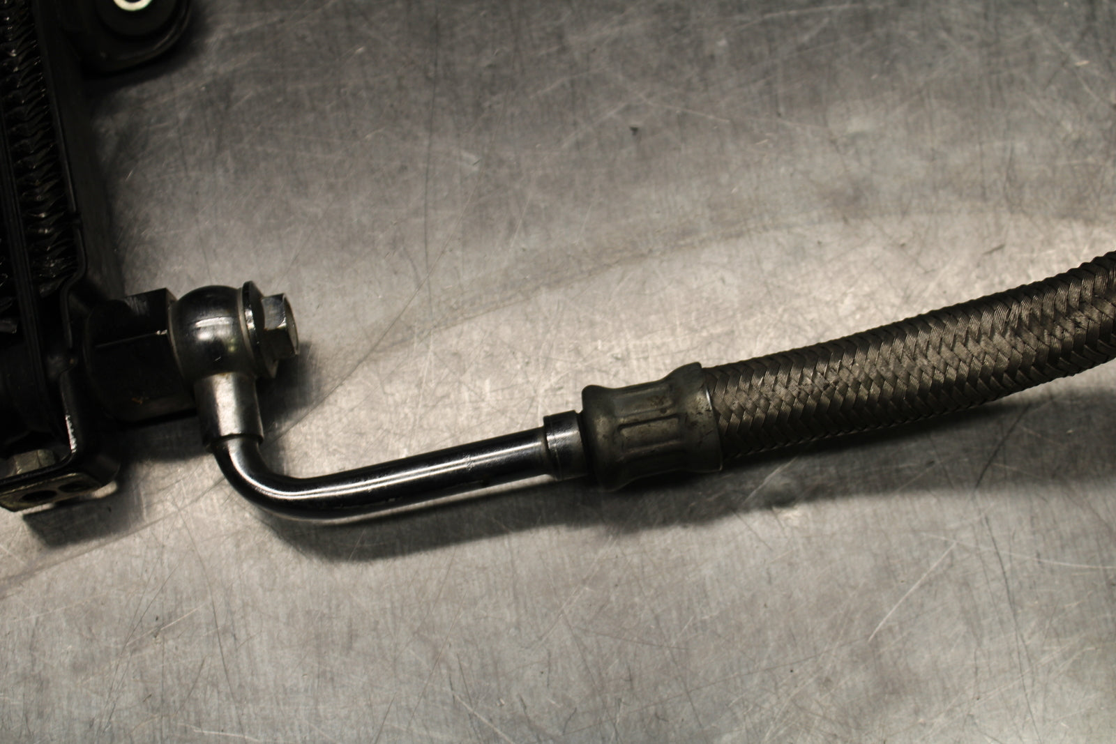 00 SUZUKI INTRUDER 1500 VL1500 ENGINE MOTOR OIL COOLER  BB761