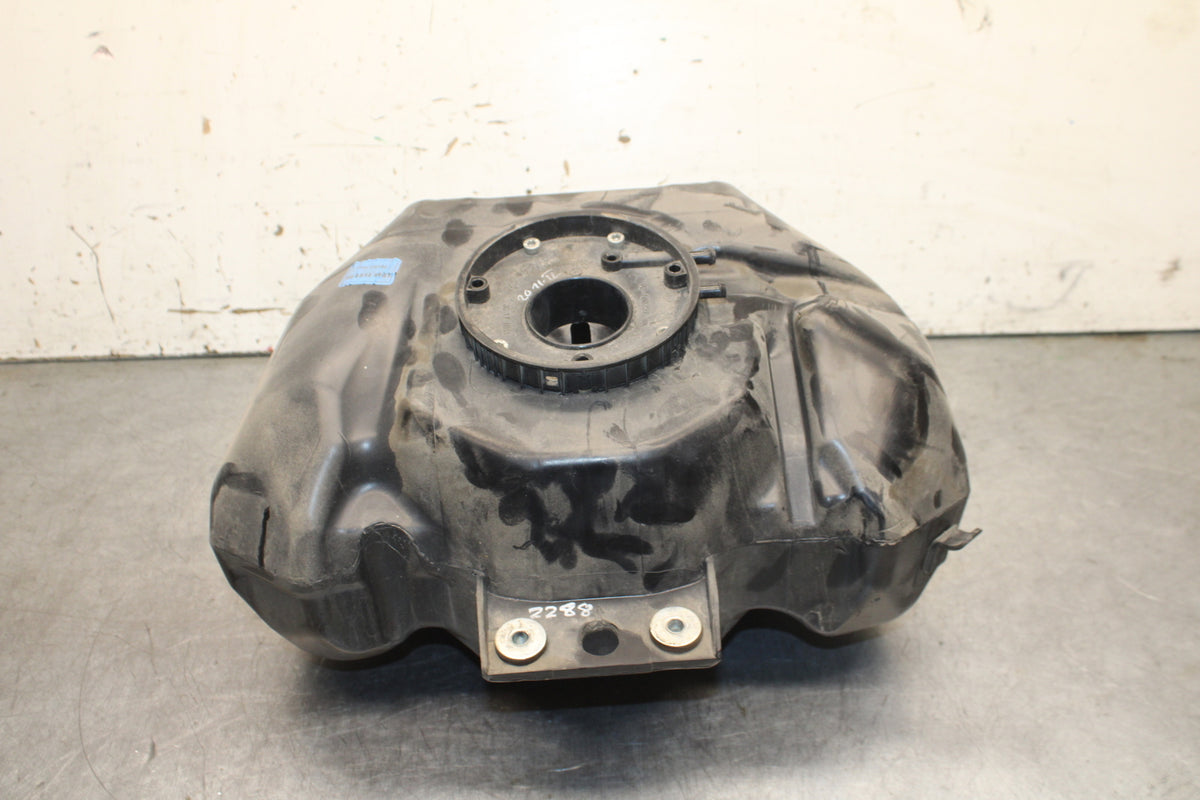 13-16 KTM 390 DUKE GAS TANK FUEL CELL PETROL RESERVOIR BB748