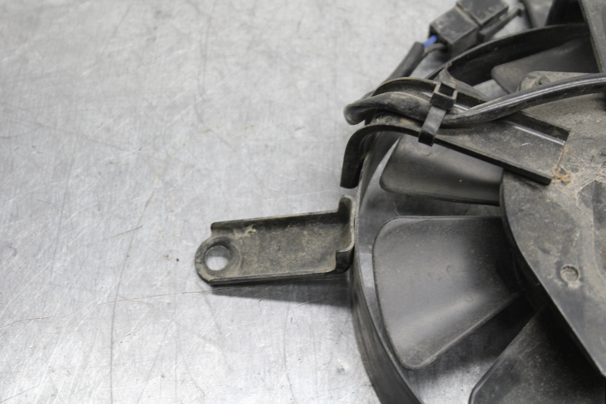 97-99 SUZUKI GSXR600 SRAD ENGINE RADIATOR COOLING FAN BB123
