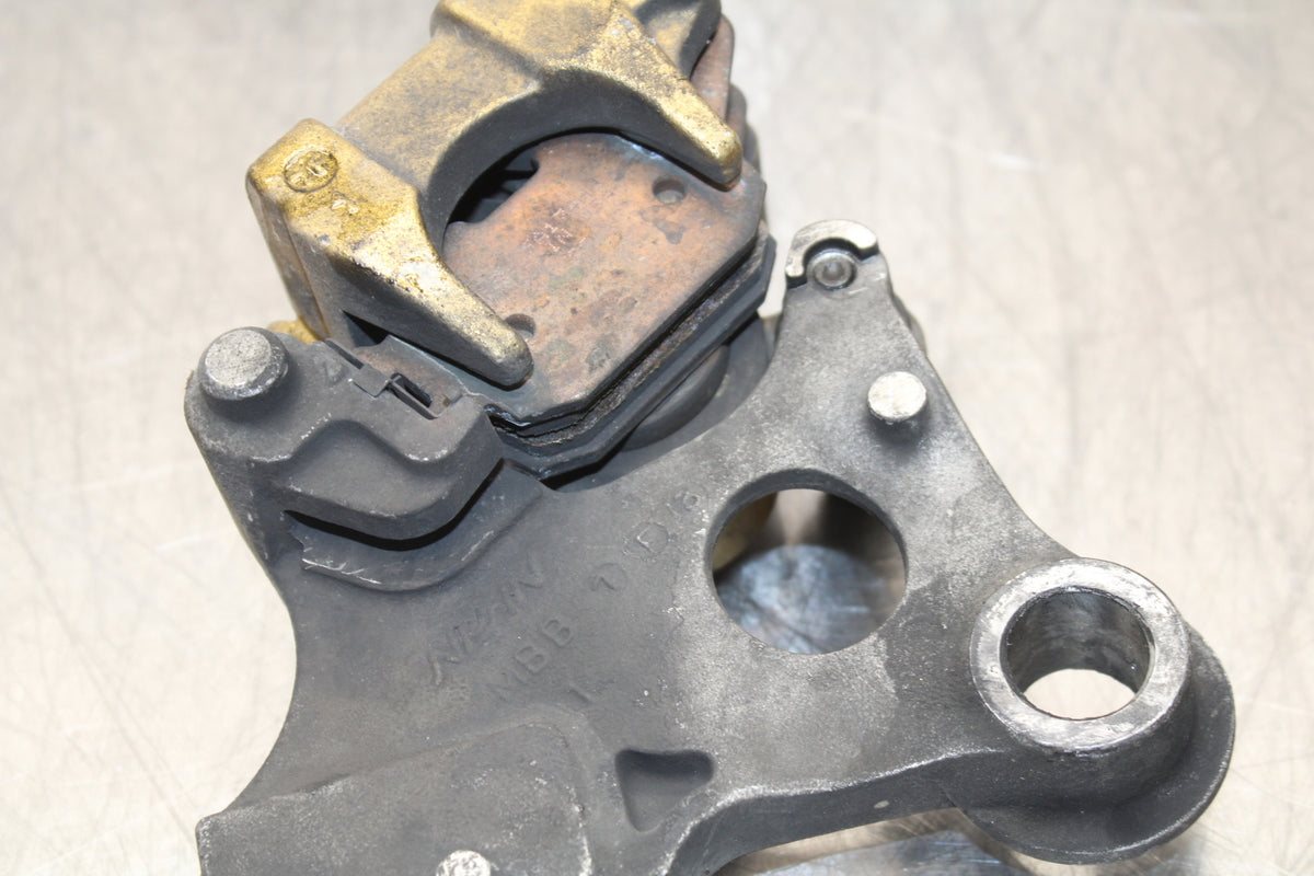 98-05 HONDA SUPER HAWK 1000 VTR1000F REAR BRAKE CALIPER W MOUNT BRACKET BB152 