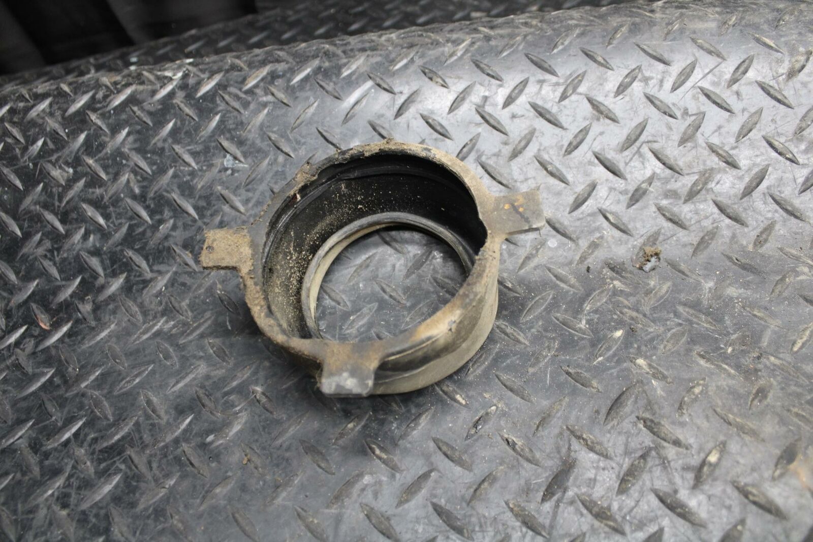 84-85 YAMAHA VIRAGO 1000 ENGINE MOTOR  SHAFT  COVER SEAL RUBBER BB173