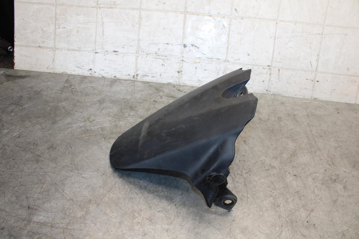 06-07 SUZUKI GSXR600 REAR BACK WHEEL TIRE HUGGER FENDER  BB543