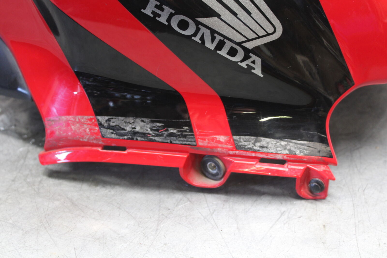 07-12 HONDA CBR600RR GAS TANK FUEL CELL COVER FAIRING COWL BB672