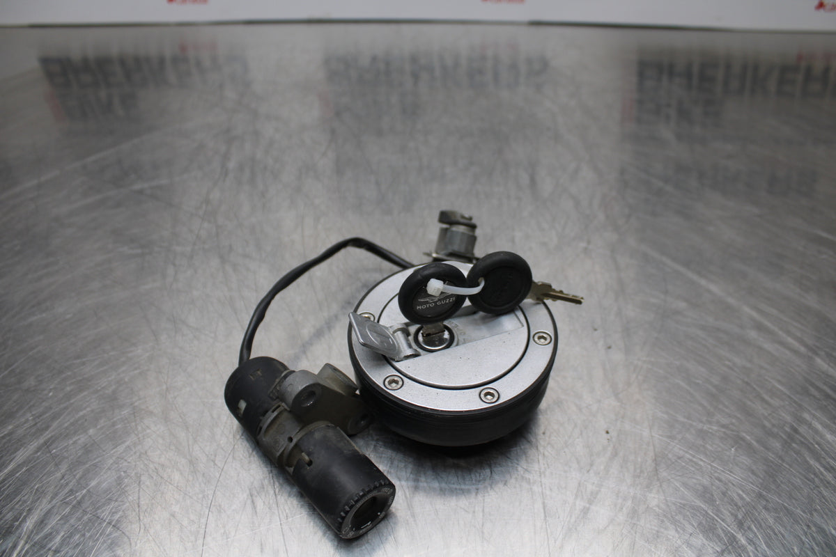 08 MOTO GUZZI BREVA 750 IGNITION LOCK KEY SET W/ GAS CAP AND SEAT LOCK BB154