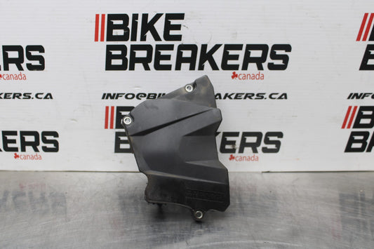 08-09 YAMAHA YZF R6S ENGINE SPROCKET COVER BB796