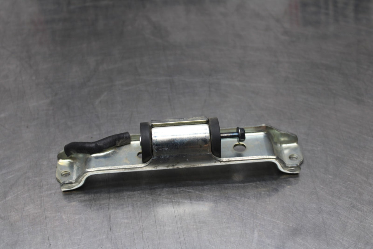 22 KAWASAKI NINJA 1000SX GAS TANK FUEL CELL PETROL RESERVOIR BRACKET MOUNT BB780