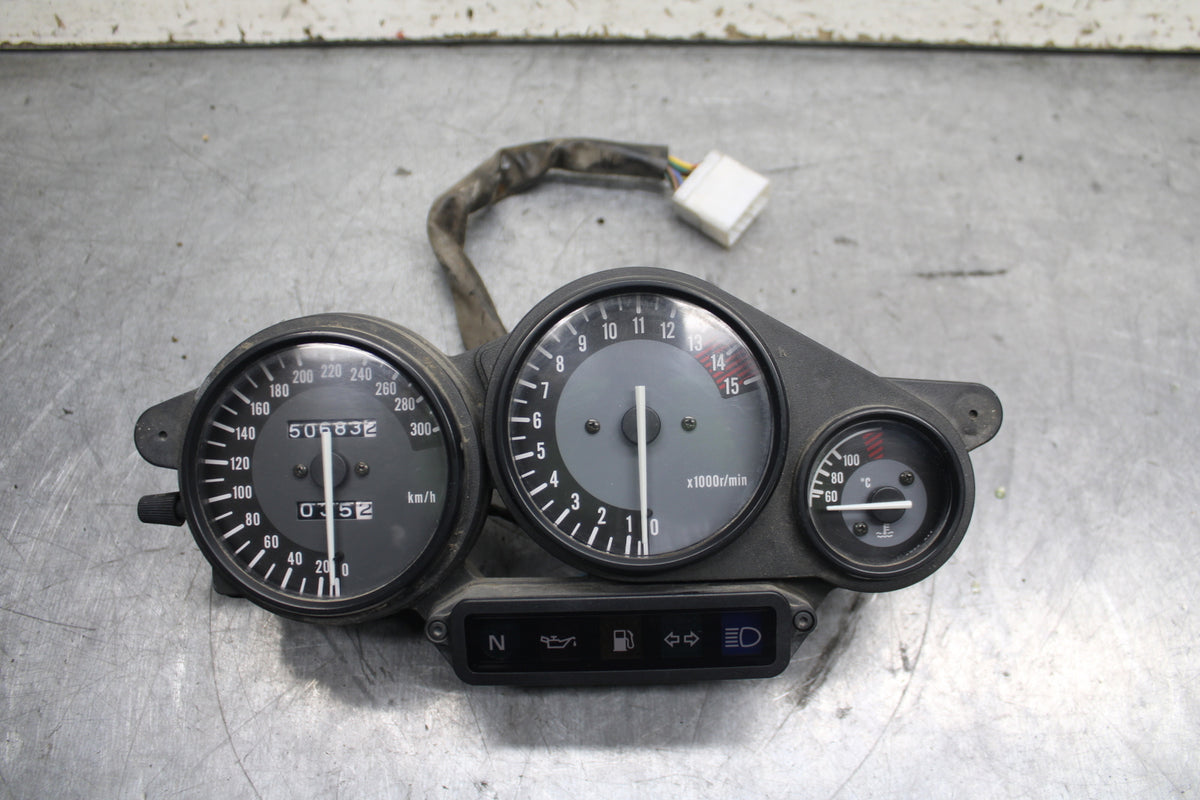 96-07 YAMAHA YZF600R SPEEDO TACH GAUGES CLUSTER SPEEDOMETER TACHOMETER  BB746
