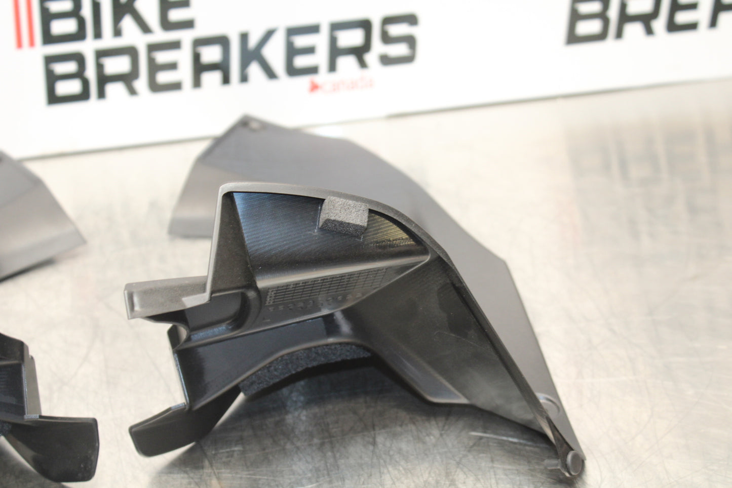 23-24 KAWASAKI NINJA ZX14R NEW!! RIGHT LEFT FRONT DUCT COVERS PANELS COWLS BB153