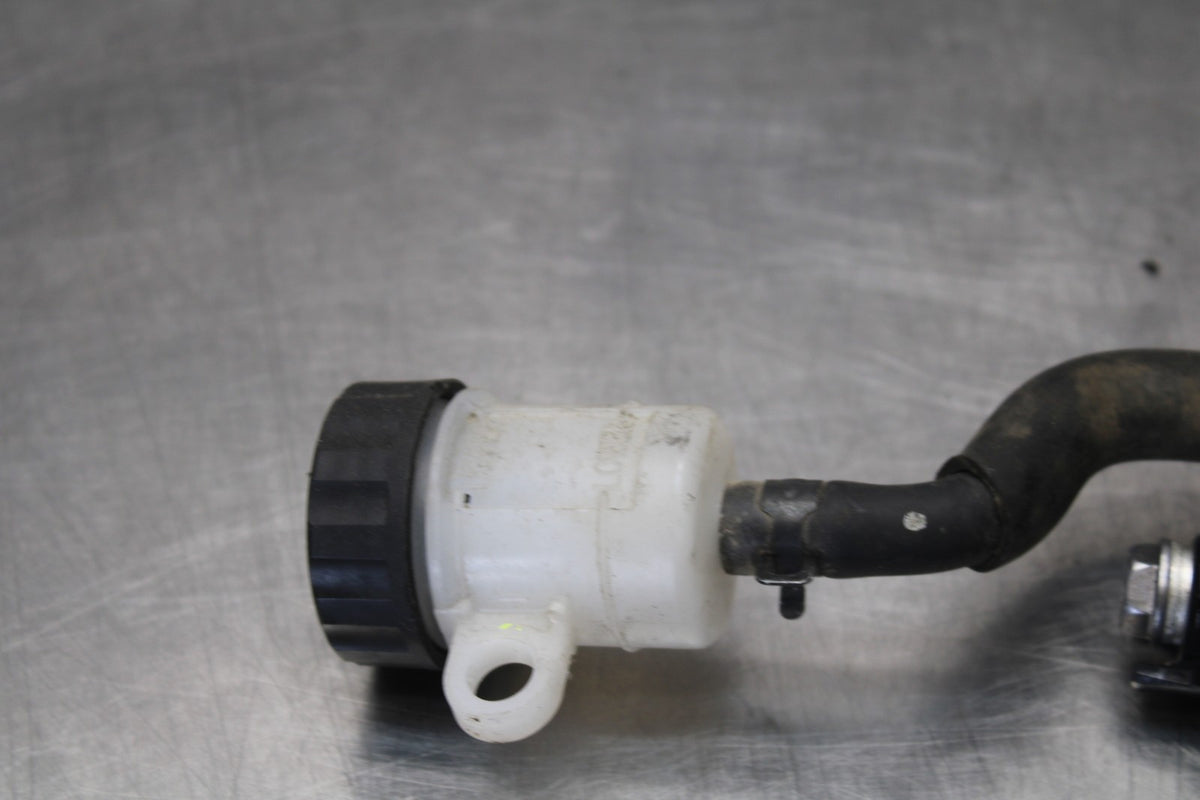 23-26 KAWASAKI NINJA ZX4RR REAR BACK BRAKE MASTER CYLINDER W RESERVOIR BB872