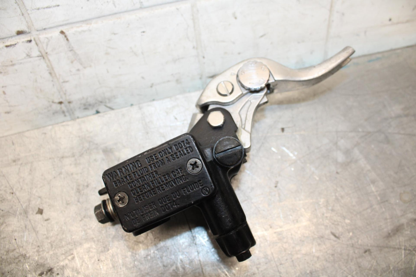 2016 Honda CBR500R FRONT BRAKE MASTER CYLINDER BB45