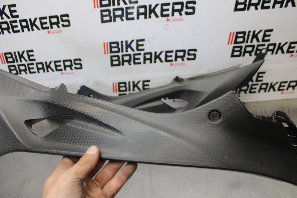 17-20 BMW S1000R RIGHT LEFT FRONT SIDE SEAT PANELS TRIMS COWLS FAIRINGS BB909
