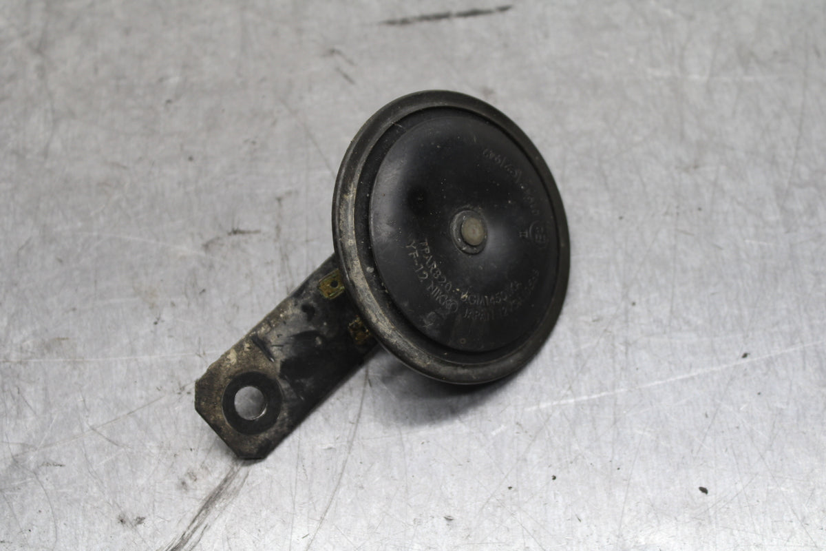 03-04 TRIUMPH DAYTONA 600 HORN SIGNAL BB745