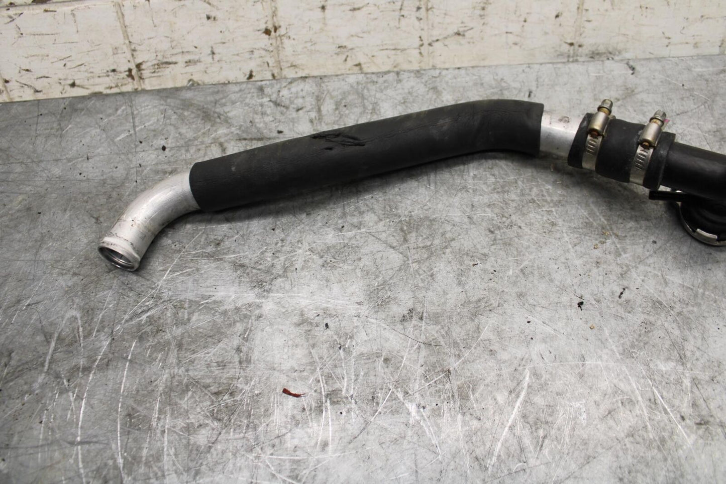 2002 Yamaha YZF R6 RADIATOR CAP HOSE PIPE 5SL-12462-00-00 BB545