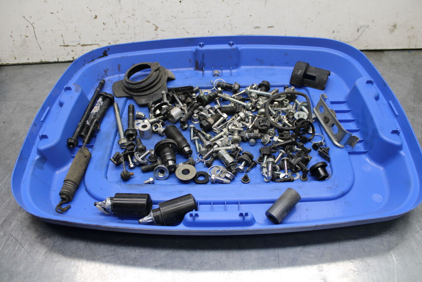 14 HONDA CTX1300A MOUNTING BOLTS HARDWARE MOTOR SCREWS BB732