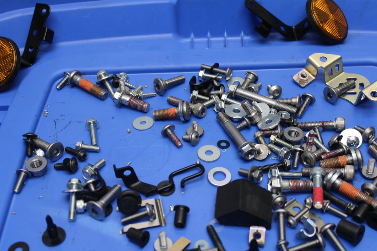 23-24 KAWASAKI NINJA ZX14R MOUNTING BOLTS HARDWARE SCREWS BB153